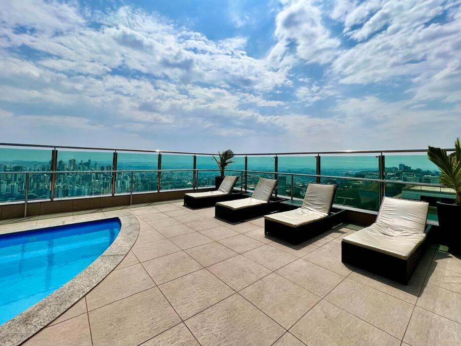 Bh Com Vista Imbativel! Apartment เบโลโอรีซอนชี ภายนอก รูปภาพ