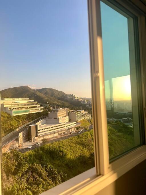 Bh Com Vista Imbativel! Apartment เบโลโอรีซอนชี ภายนอก รูปภาพ